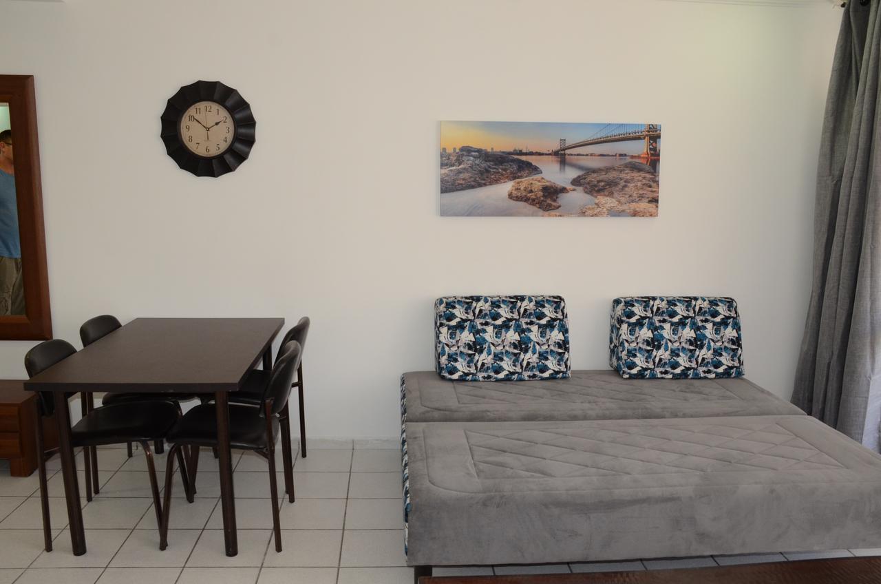 Leisurely Apartment Eilat Buitenkant foto