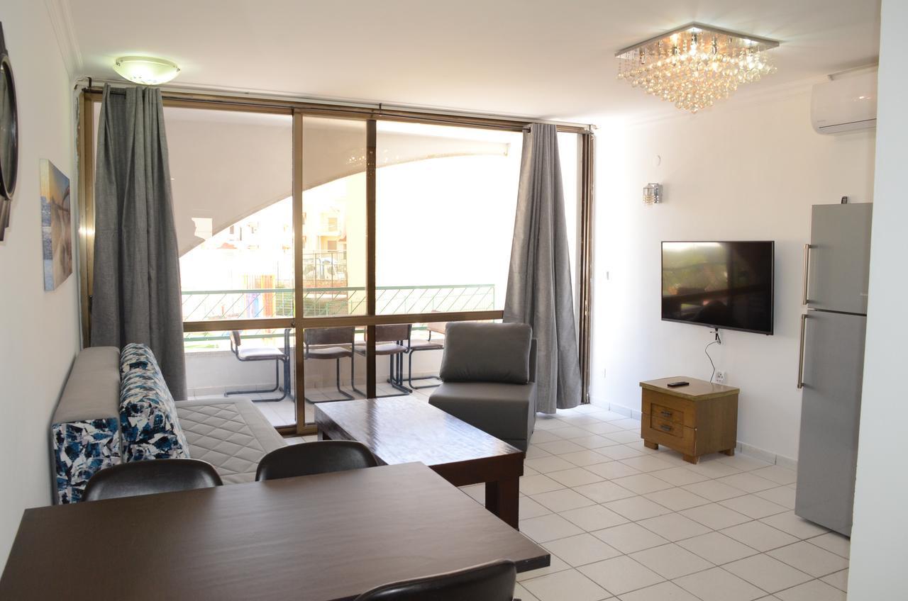 Leisurely Apartment Eilat Buitenkant foto